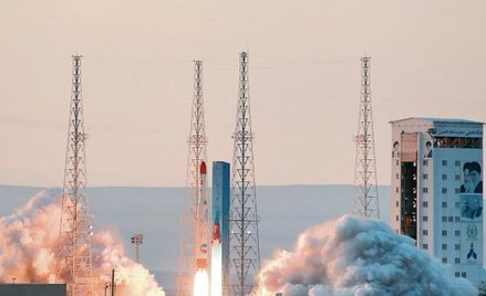 30 grudnia 2021 r., nieujawniona lokalizacja w Iranie. Start rakiety Simorgh, która miała umieścić s
