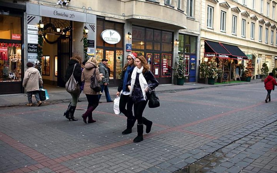 Chmielna to jedna z najpopularniejszych ulic handlowych w Warszawie