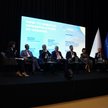 Uczestnicy panelu „Polskie doświadczenia w realizacji projektów infrastruktury drogowej i kolejowej”