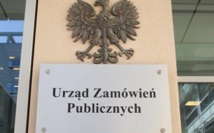 Ciężko oczekiwać, by wykonawca mógł pozyskać referencje od podmiotu, który w świetle prawa już nie i