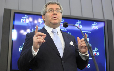 Czarnecki: Jak nie ulica, to zagranica