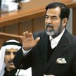 Saddam Husajn podczas procesu w 2006 r.