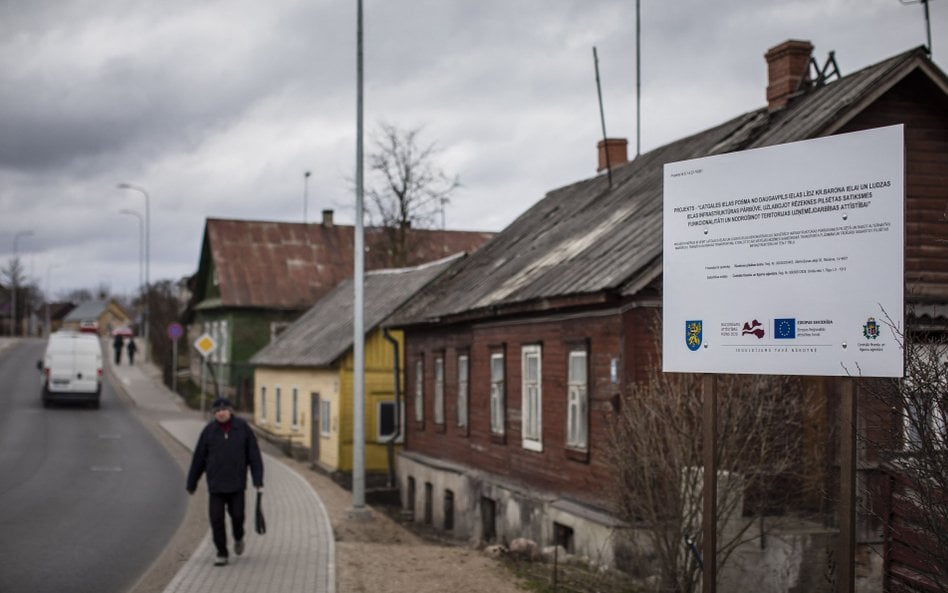 Ulica w Rzeżycy, na którą miał spaść niezidentyfikowany dron