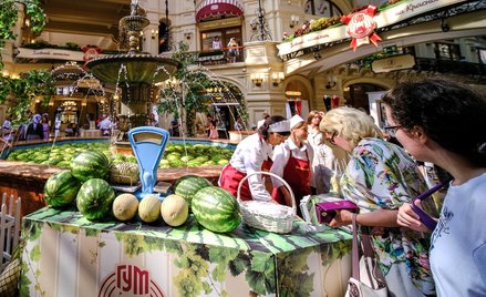 Czy Rosjanom należy zostawić możliwość odpoczywania w Europie? Niektóre kraje są temu przeciwne.