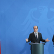 Czy prezydent François Hollande i kanclerz Angela Merkel będą w Wersalu rozmawiać o Europie dwóch pr