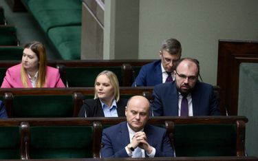 Ministrowie nowego rządu Morawieckiego w rządowych ławach