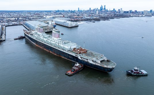 19 lutego 2025 roku, SS United States wyrusza z Filadelfii, gdzie spędził blisko 30 lat, do Mobile w