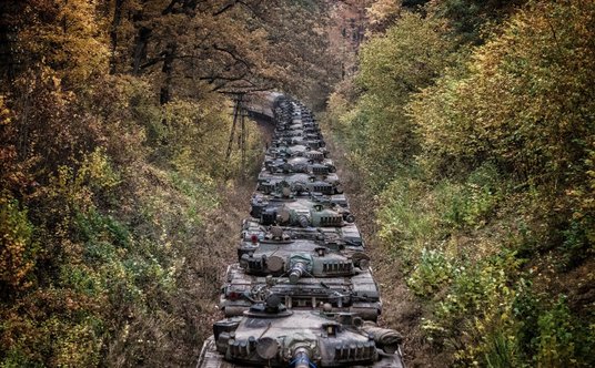 "PKP Cargo. Fot. MON/plut. Daniel Chojak."