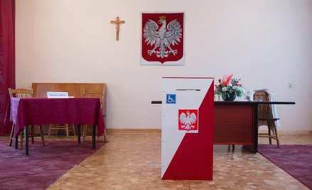 Wybory do parlamentu ważne i bez zastrzeżeń