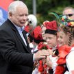Jarosław Kaczyński podczas pikniku w Stalowej Woli mówił, że trzeba bronić „normalnej rodziny"