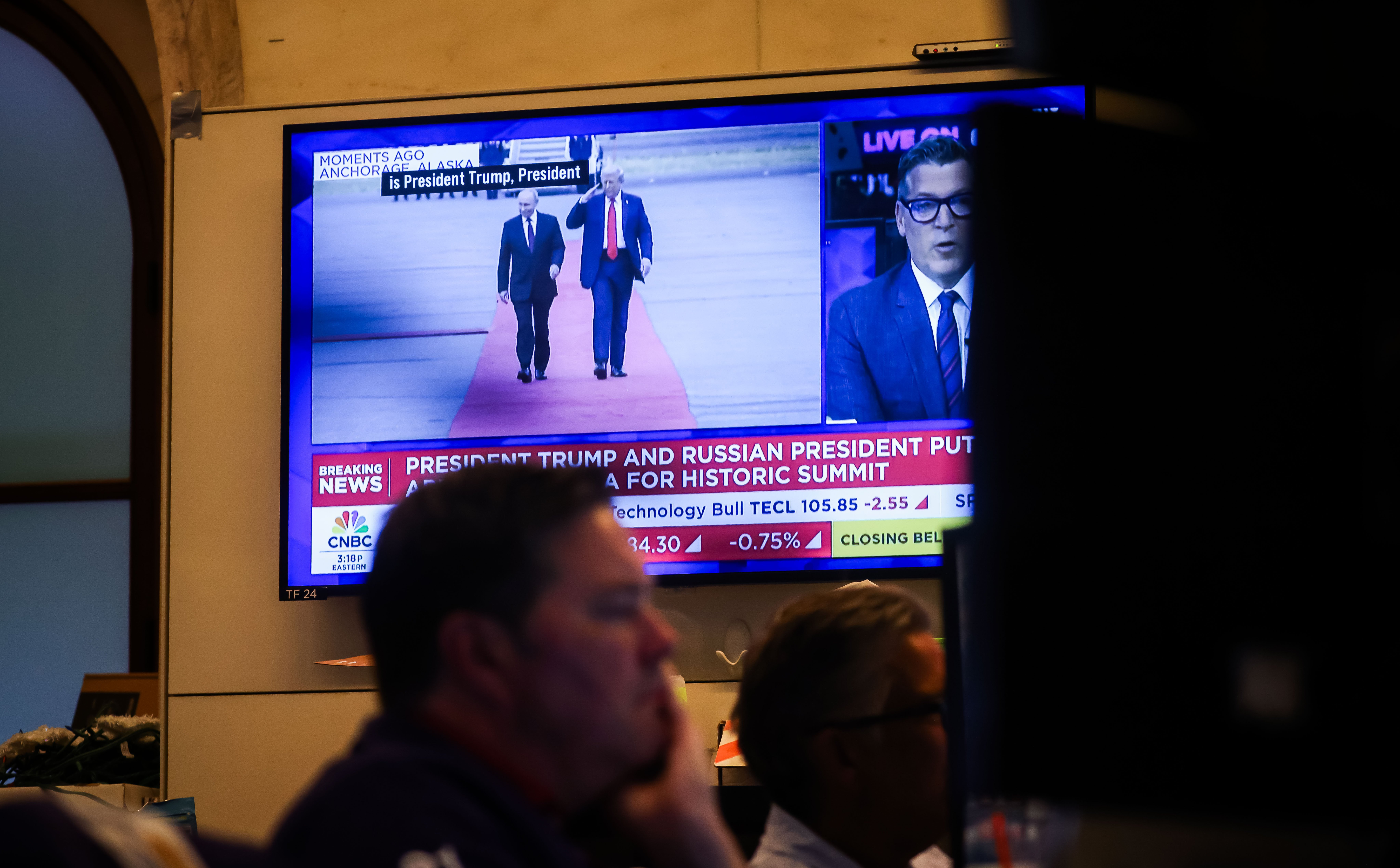 Poniedziałek na rynkach: Alaska bez wpływu, presja na JSW, nowy ETF na GPW