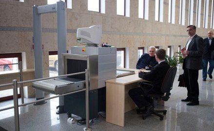 Baszuk: Zarządzenie Pani Wiceprezes wykracza w sposób nieuprawniony poza „delegację" przewidzianą w 