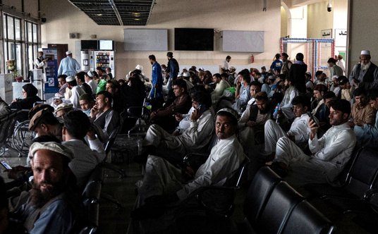 Lotnisko w Kabulu kilka godzin przed podaniem informacji o zabiciu az-Zawahiriego