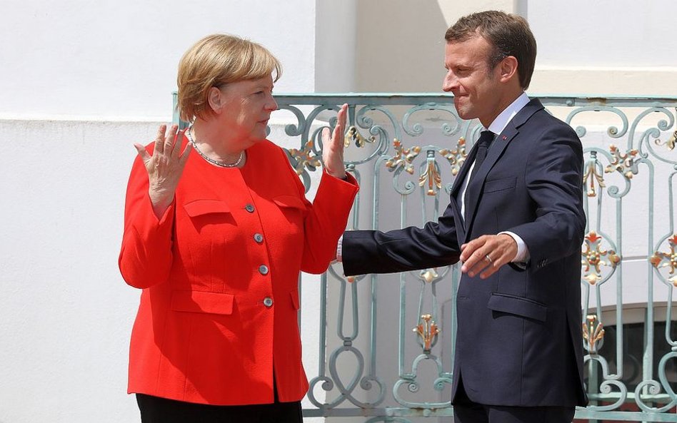 Macron nie może pomóc Merkel z migrantami