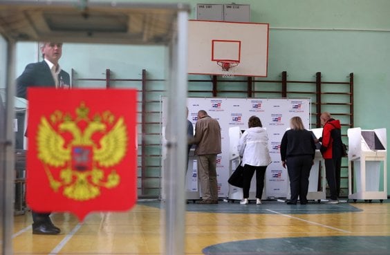 Mieszkańcy Moskwy głosują w wyborach do Dumy Państwowej