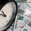 Rubel nad przepaścią, drożeje ropa i zboża
