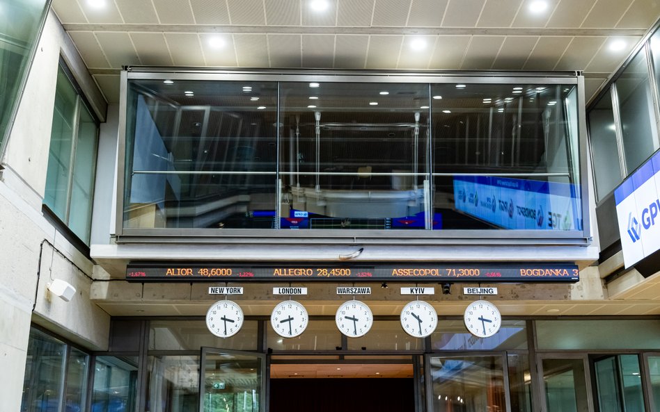 Inwestorzy w Warszawie łaskawiej spojrzeli na małe spółlki