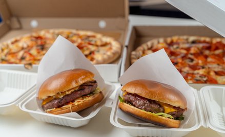 Schabowy przegrywa z pizzą i burgerami. Jest nowy numer 1