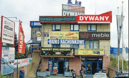 Dom jak słup ogłoszeniowy i nośnik reklamowy
