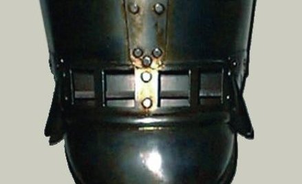 Arsenał minionych wieków - Hełm garnczkowy