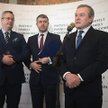 Podpisanie listu intencyjnego: (od lewej) Witold Gerlicz, dyr. generalny Instytutu Europejskiego, Pa