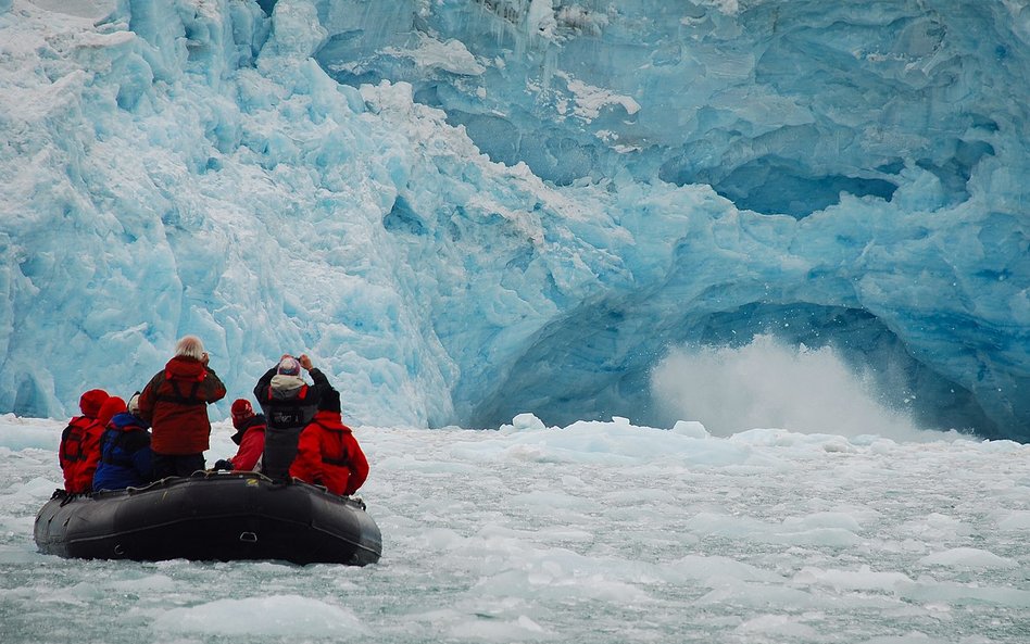 Wieczną zmarzlinę badano na archipelagu Svalbard