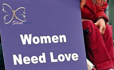 Demonstracja antyaborcyjna w Londynie, zorganizowana w 40 rocznicę legalizacji przerywania ciąży w W