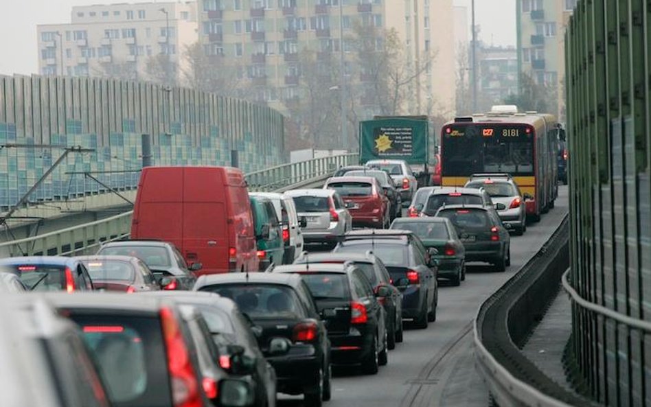 Więcej chętnych na używane samochody