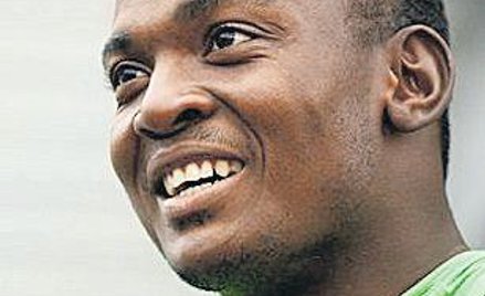 Steve Mullings w 2004 roku brał testosteron, w 2011 środek maskujący doping