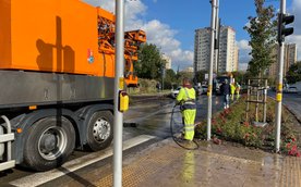 W wyniku awarii na al. Wilanowskiej zapadł się fragment jezdni