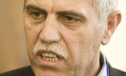 Zygmunt Solorz-Żak, pośrednio - poprzez Elektrim - drugi co do wielkości akcjonariusz PAK