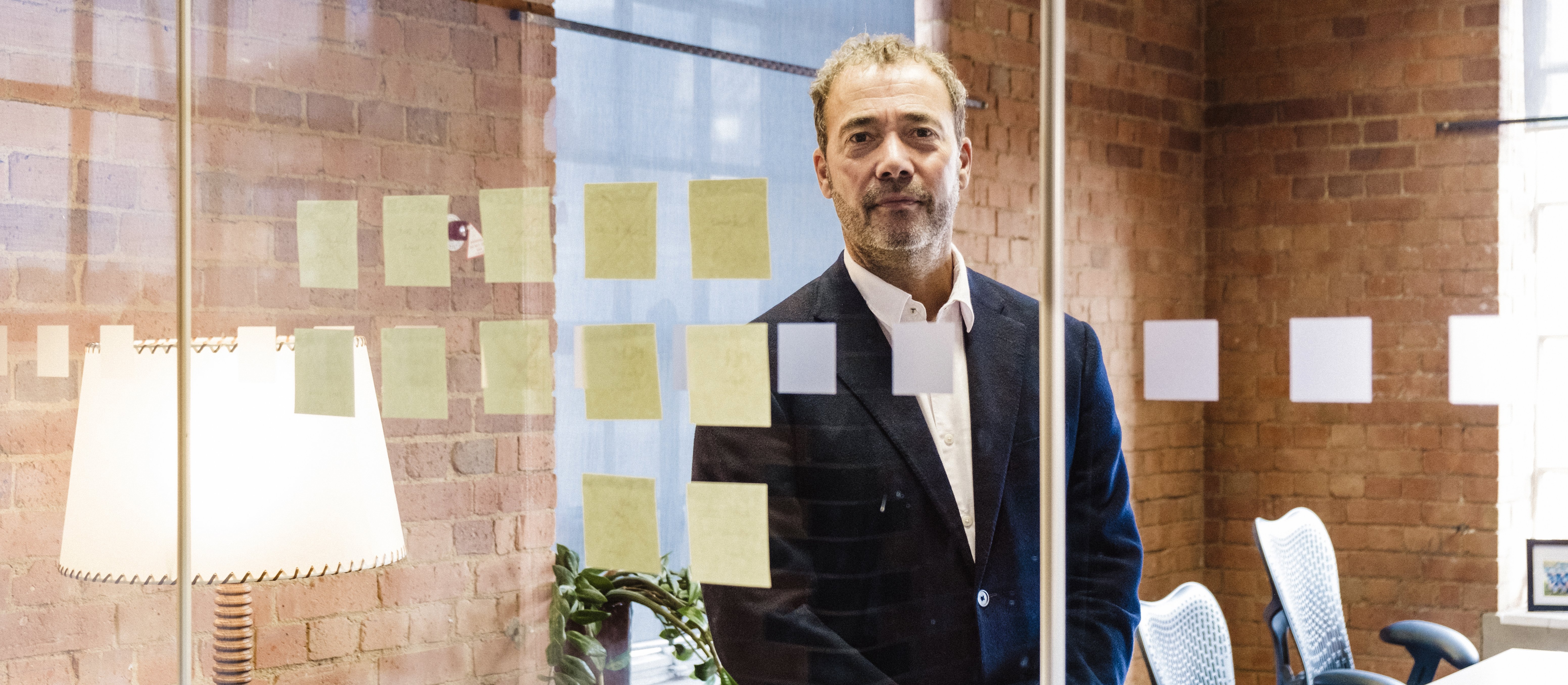 Zwolnił setki osób i odchodzi. Burza wokół szefa The Washington Post