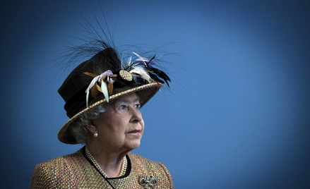 Elżbieta II. Od 63 lat samotna na tronie