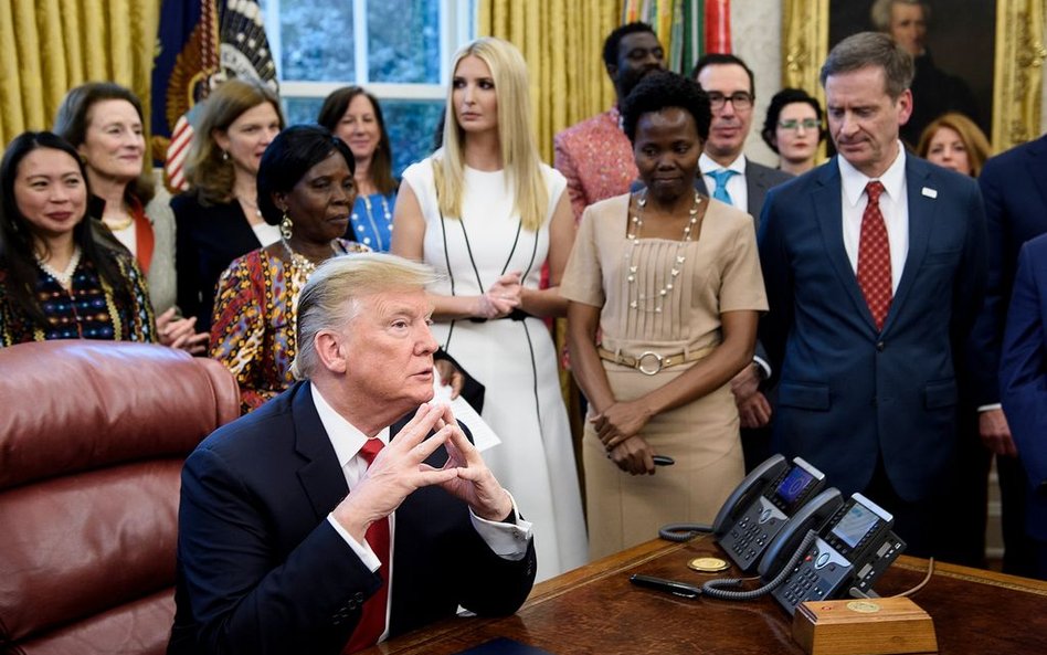 42 proc. Niemców: Chiny lepszym partnerem niż USA
