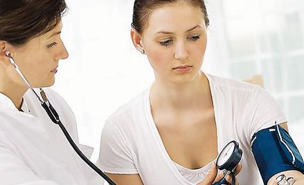 Pracodawca nie może dopuścić do pracy osoby bez aktualnego zaświadczenia lekarskiego