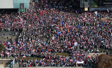 1 października ulicami Warszawy przeszedł Marsz Miliona Serc