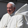 Papież Franciszek podkreśla, że uchodźcy nie mogą być kojarzeni z terrorystami