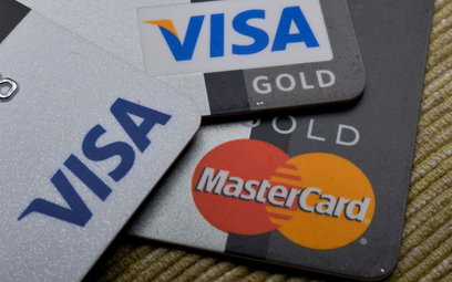 Mastercard i Visa ograniczają działalność w Rosji. Odpowiadają za trzy czwarte płatności