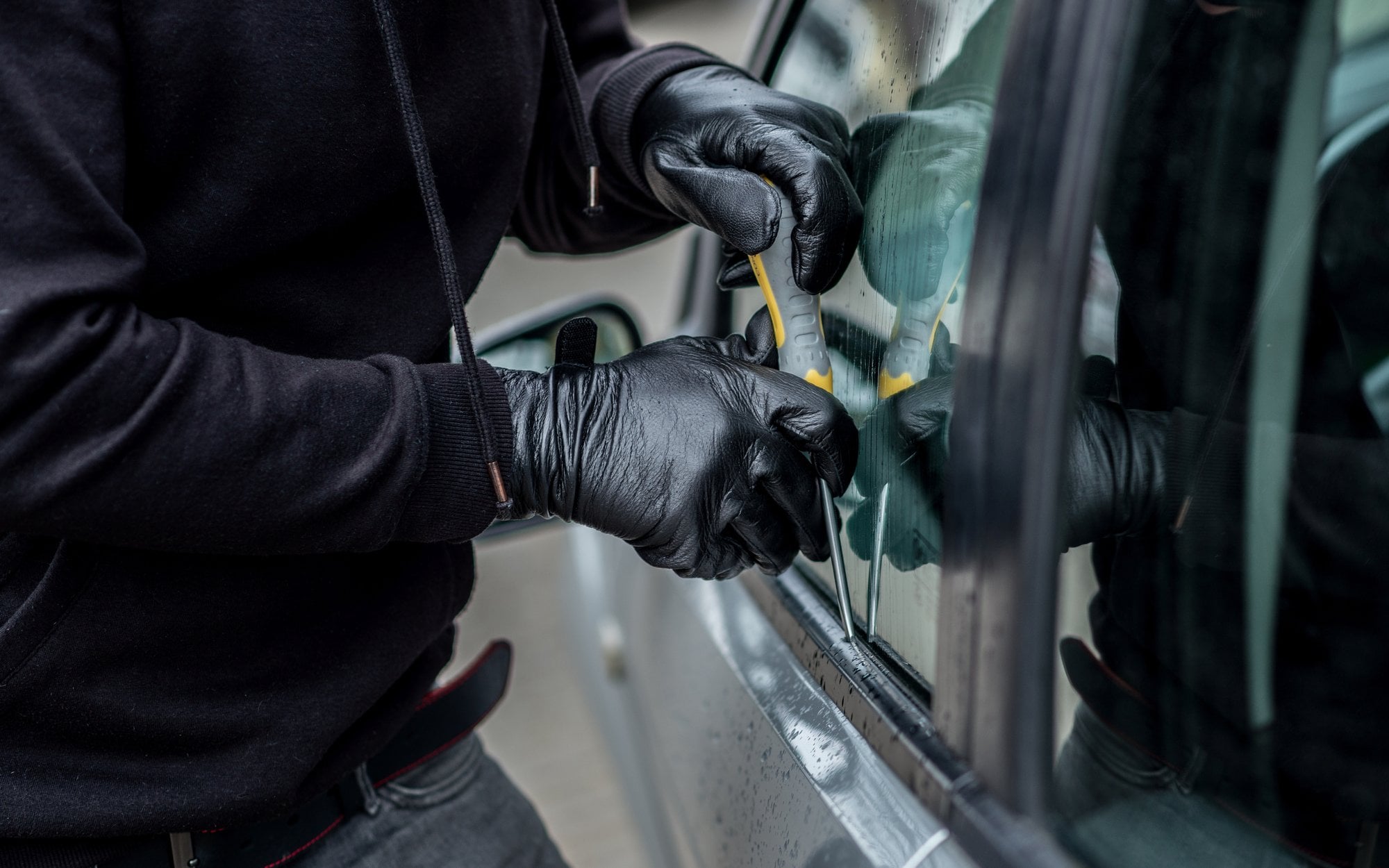 Kradzieże aut w Polsce coraz rzadsze, ale jedna marka wciąż przyciąga złodziei