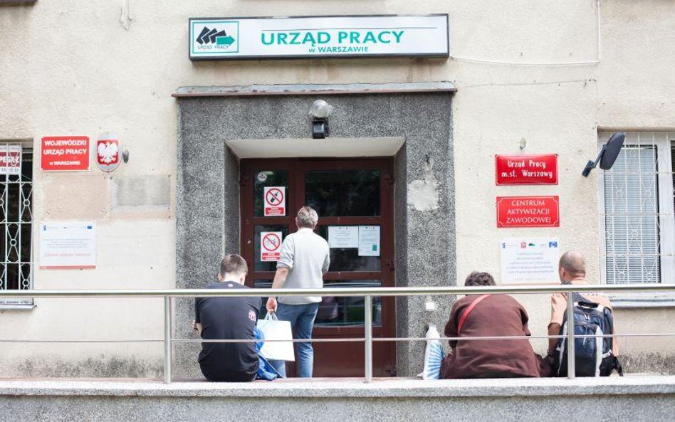 Awanse po polsku: z gońca na urzędnika