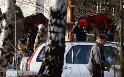 Rosjanie pomylili ciała ofiar katastrofy smoleńskiej. Polscy prokuratorzy wyłapują błędy po otrzyman