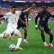 MŚ 2026, Kanada – Maroko. Achraf Hakimi i Richie Laryea w walce przy linii bocznej