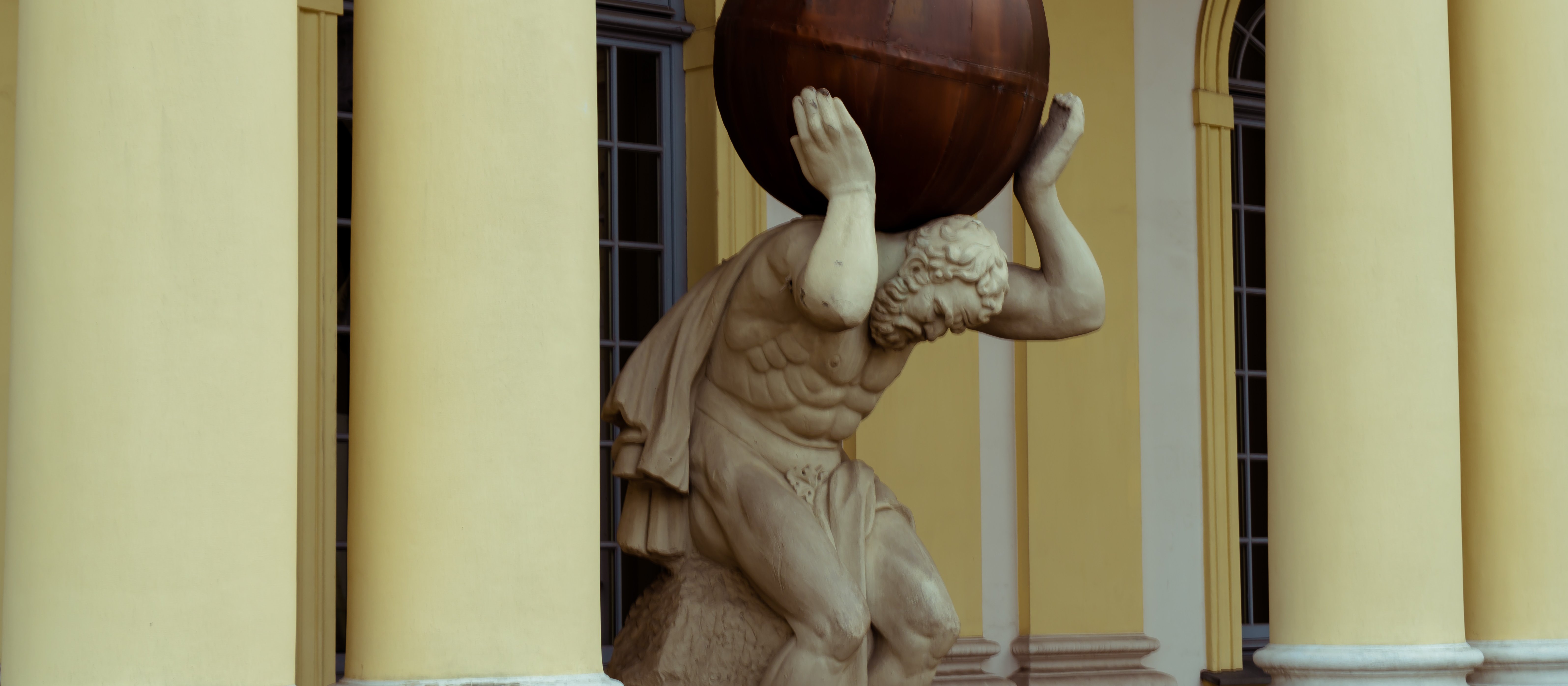 Jacek Dubois: Bezradność Syzyfa