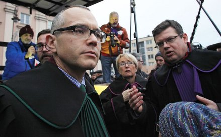 Mikołaj Pietrzak, dziekan Okręgowej Rady Adwokackiej w Warszawie i Krystian Markiewicz - prezes Stow