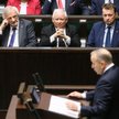 Po debacie nad wnioskiem o wotum nieufności: Chaotyczny Grzegorz Schetyna, przygotowana Beata Szydło