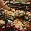 Polacy uważają, że ceny towarów i usług w ciągu ostatniego roku wzrosły średnio o 33 proc.