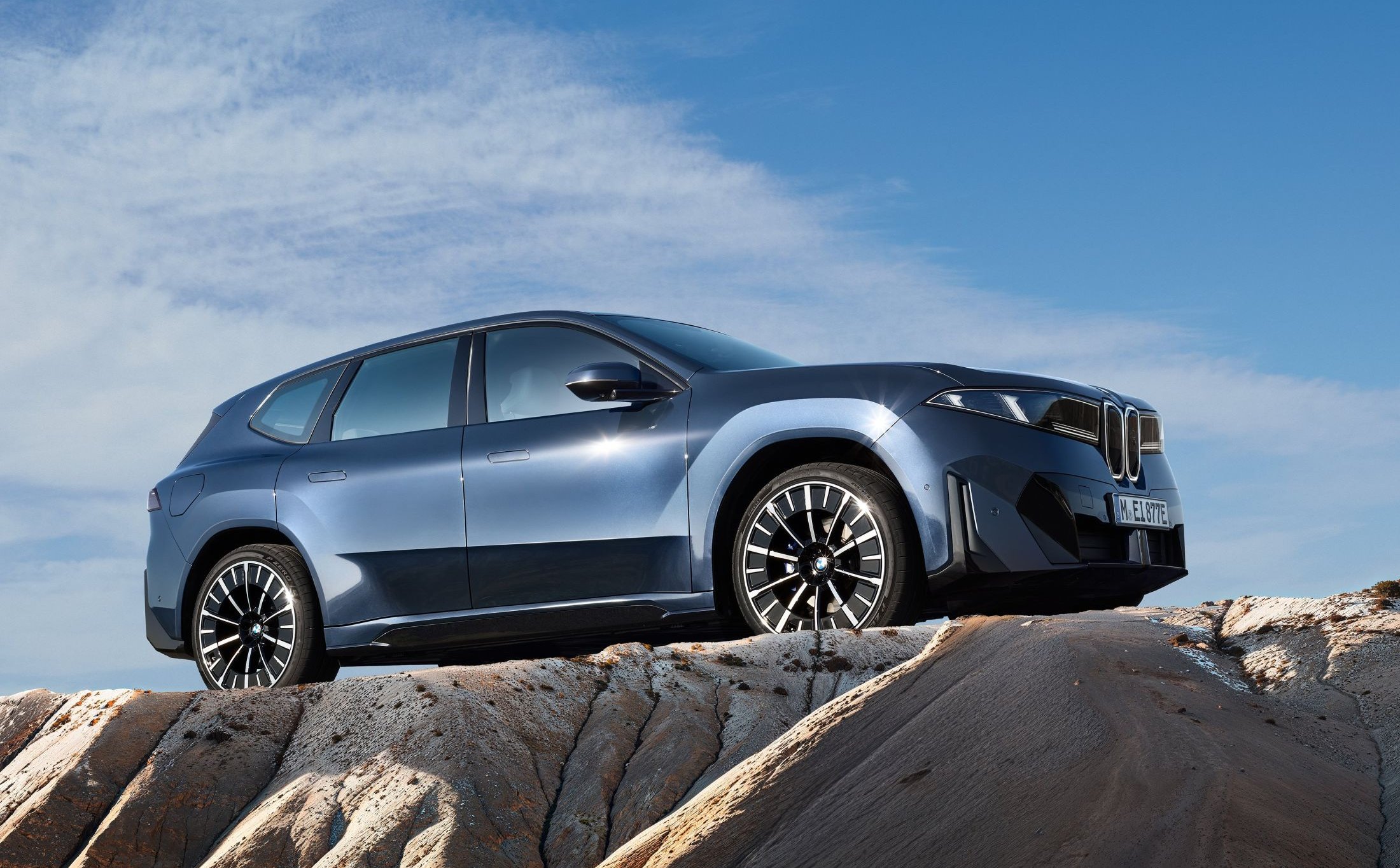 BMW iX3: Pierwszy rozdział „Nowej Klasy”. To auto ma odmienić przyszłość BMW