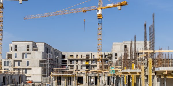 Nowelizacja ustawy schronowej odblokuje inwestycje. Prawne wątpliwości nie zniknęły