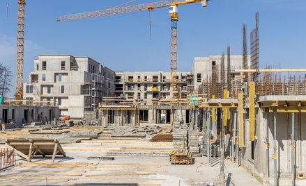 Projekty przy ul. Bokserskiej i Bieżuńskiej dostarczą łącznie ok. 1400 mieszkań