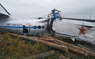 W Rosji rozbił się samolot ze spadochroniarzami